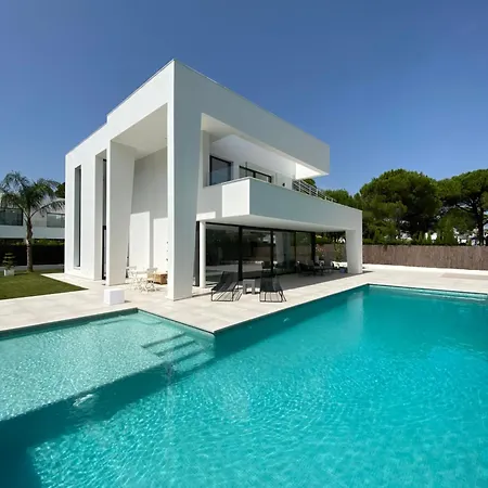 Mas Del Cullou, Moderne In Andalusien, In Der Naehe Vom