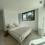 Mas Del Cullou, Moderne In Andalusien, In Der Naehe Vom Cadix