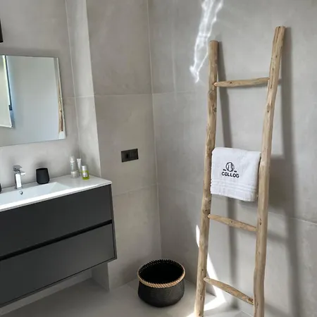 Apartment Mas Del Cullou, Moderne In Andalusien, In Der Naehe Vom